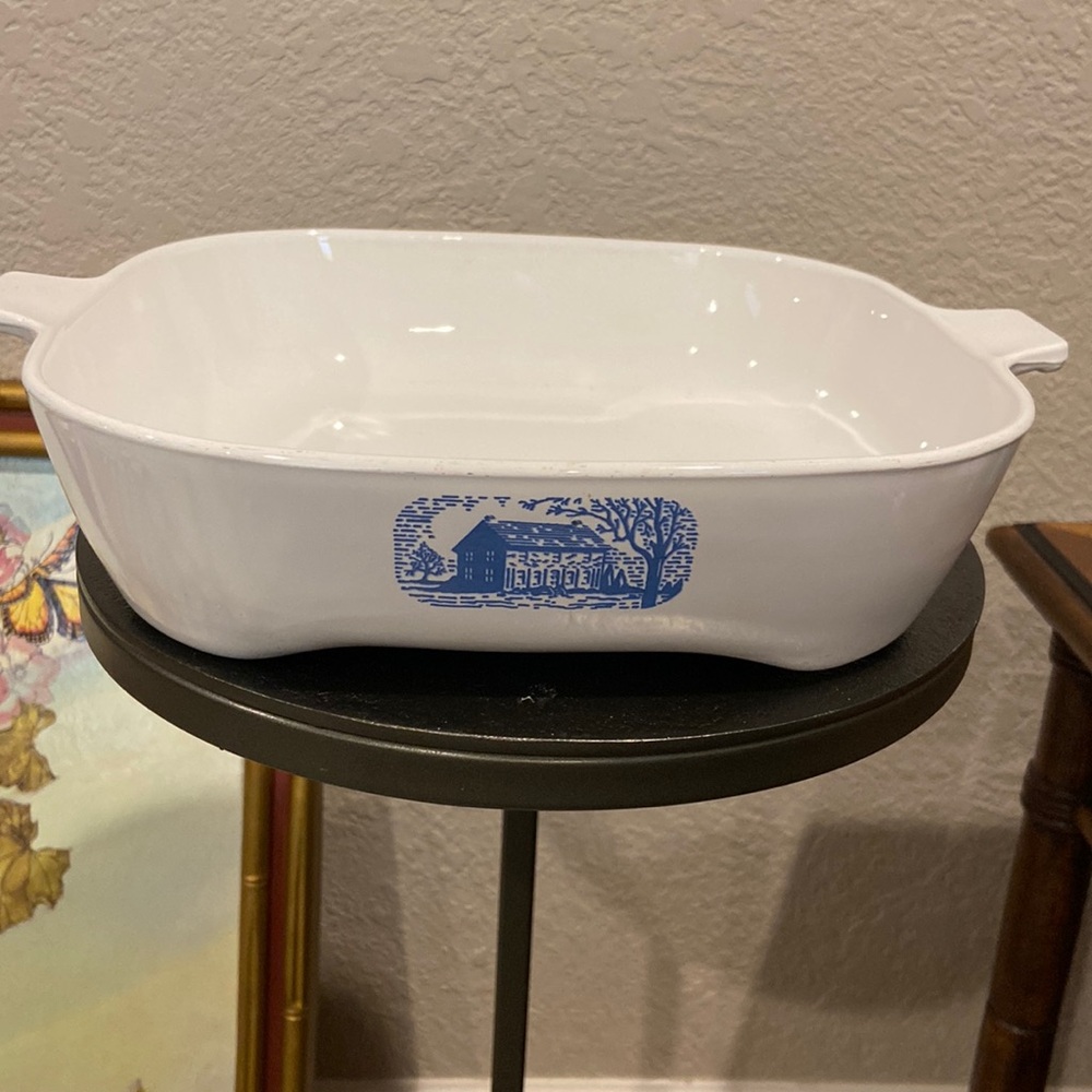 EUC Vintage Amana Radarange by Corning Casserole Dish